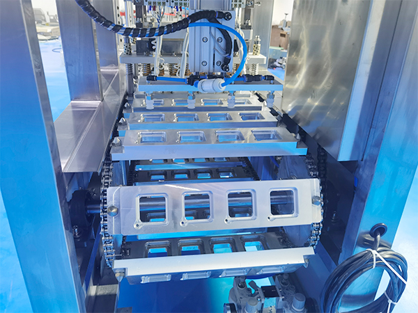 天津灌裝封口機加工流水線設(shè)備